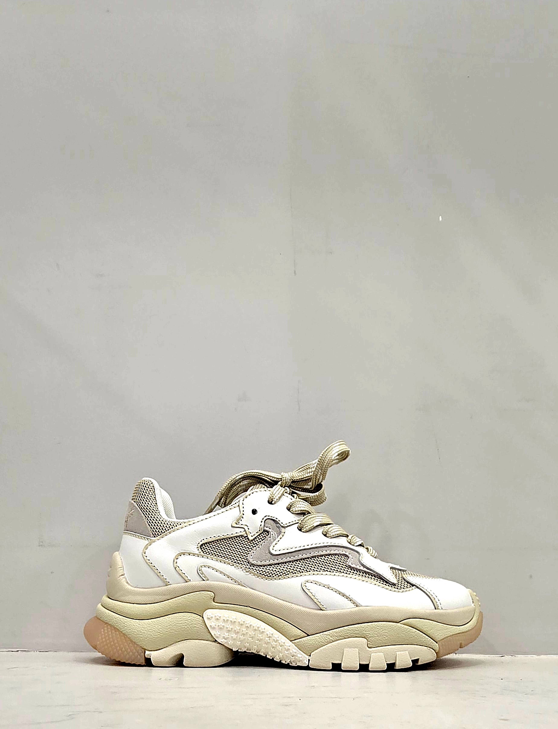 Sneaker Addict bianca, beige e oro Ash