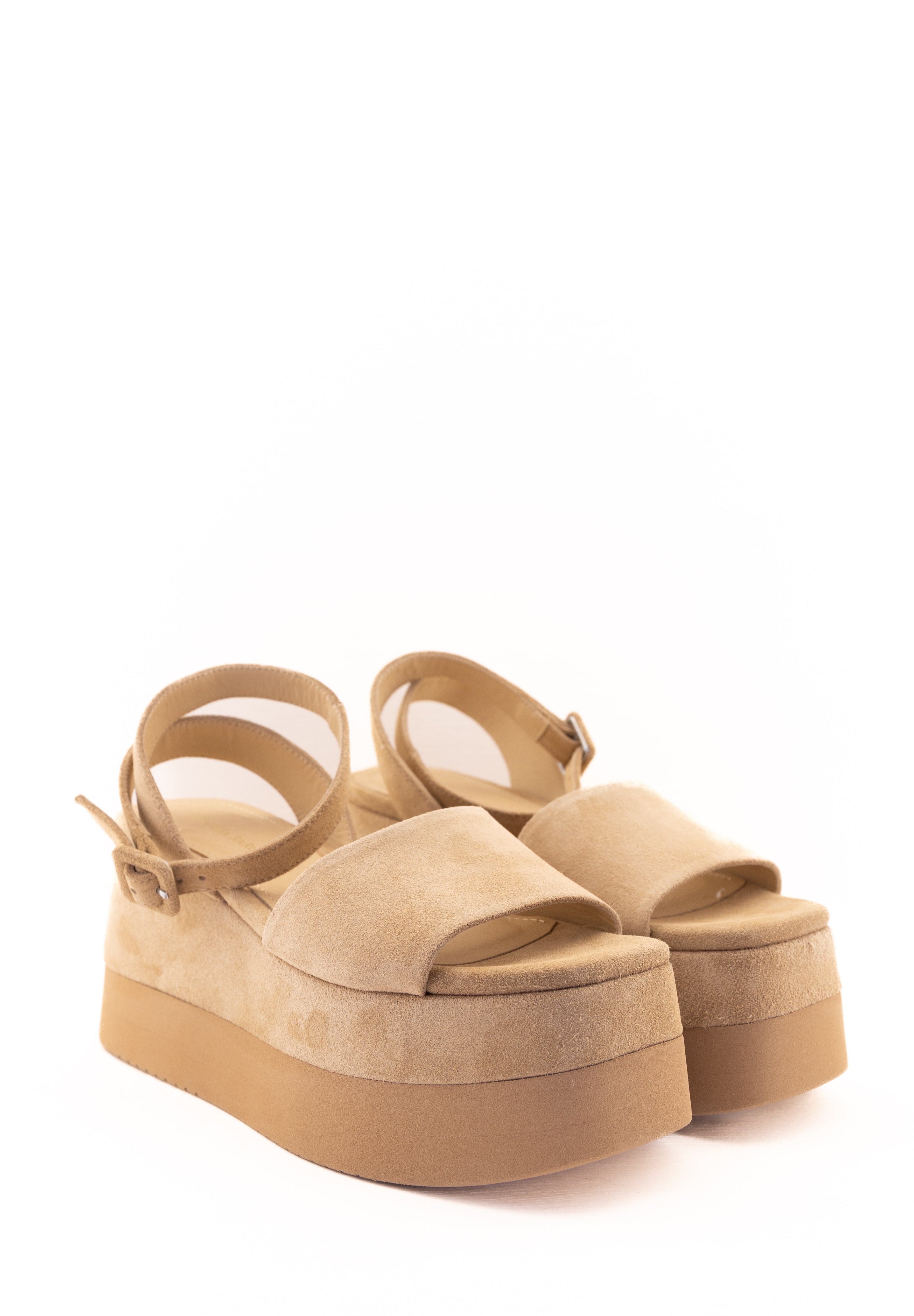 Sandalo Mairena beige con platform Paloma Barceló