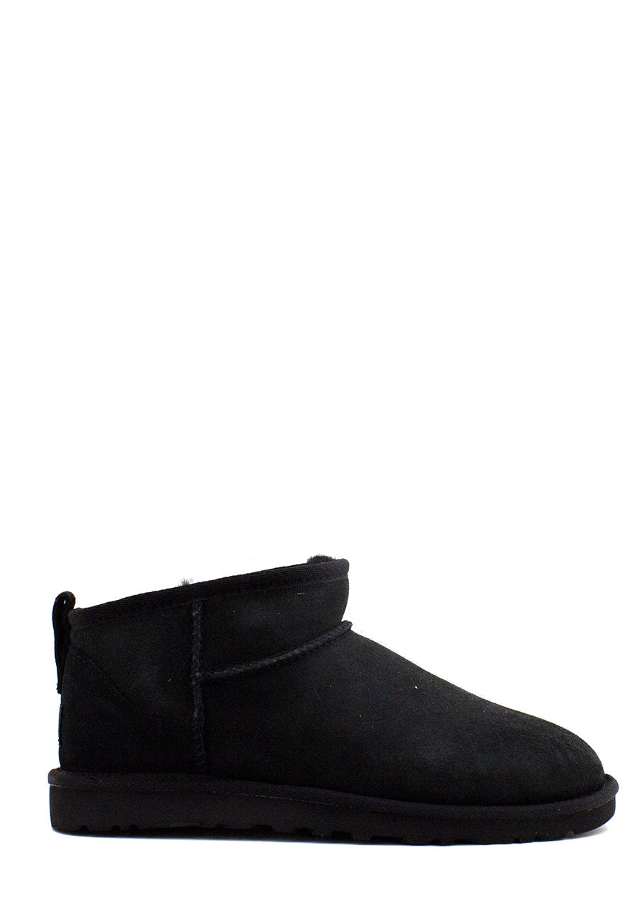 Tronchetto Classic Ultra Mini nero UGG