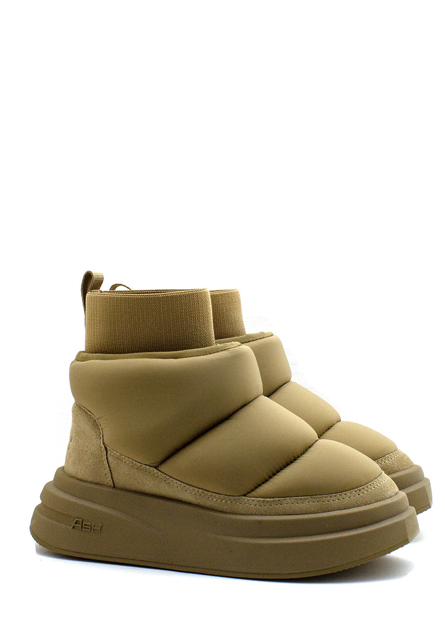 Stivaletto Indoor beige imbottito e trapuntato Ash