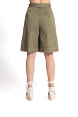 Pantalone corto verde militare con fusciacca in vita Vicolo